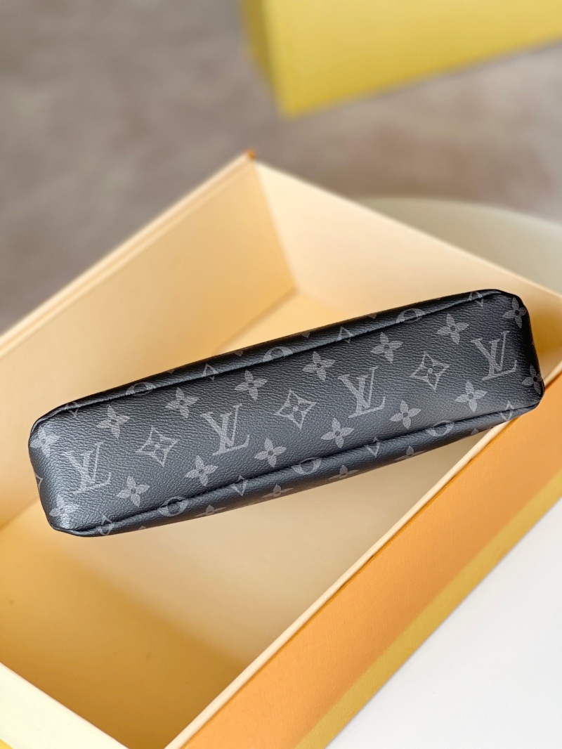 LV Clutch Bags